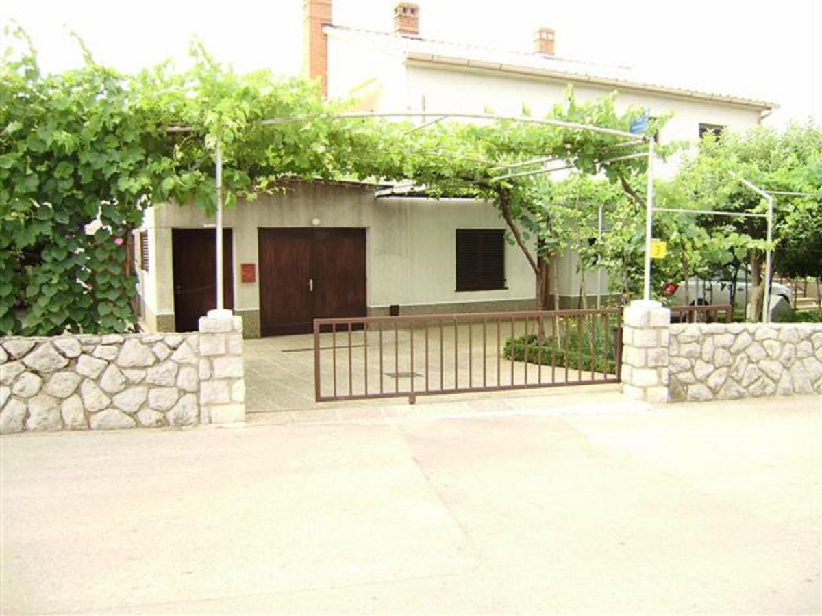 فندق House Krk كرك المظهر الخارجي الصورة